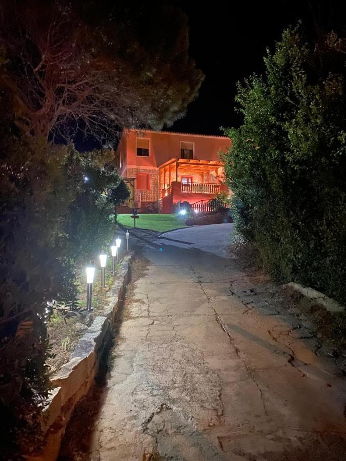 B&B Il Corallo La Maddalena  Kültér fotó